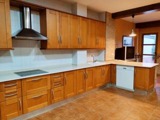 Casa en Puerto Lumbreras. Fantástica casa de grandes dimensiones en puerto lumbreras