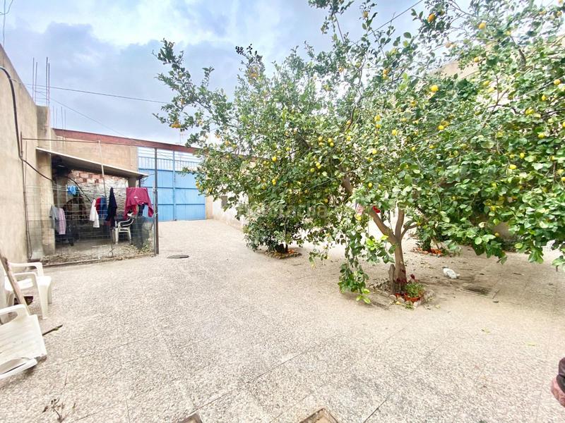 Foto 1a0c3e29-c57a-4c5d-b6fb-43071df97de9. Edifici a Puerto Lumbreras