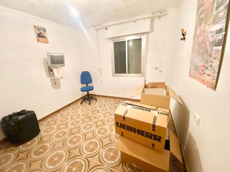 Foto e8fe39d7-37af-4813-bb43-ad9c967bdb4c. Edifici a Puerto Lumbreras