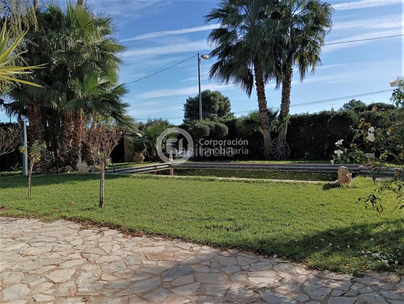 Foto 4b3474b8-8ce1-4cf4-8b78-883f864a5cc1. Xalet amb calefacció aparcament piscina a Campillo Lorca