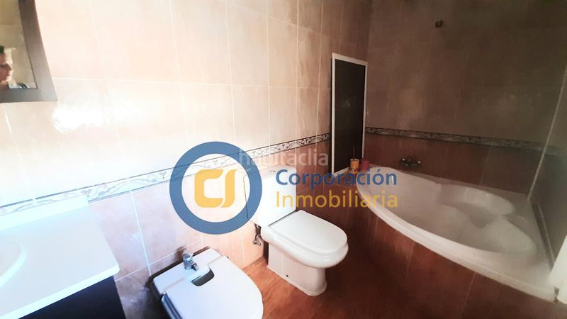 Foto b9c3f0f8-df54-4d98-8589-97725ca2843f. Dúplex amb calefacció aparcament a Puerto Lumbreras