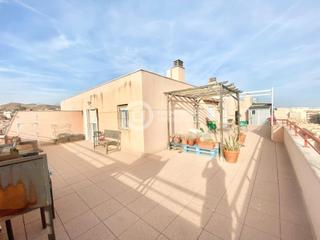 Àtic a San Cristóbal - San Diego. Ático con dos dormitorios y 35m2 de terraza en san cristóbal