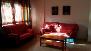 Zweistöckige Wohnung in San José