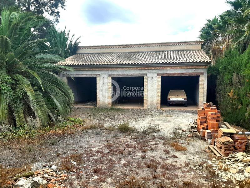 Foto fd28cbd4-c051-4047-a057-38d2d6a79d79. Xalet amb aparcament piscina a Cazalla Lorca