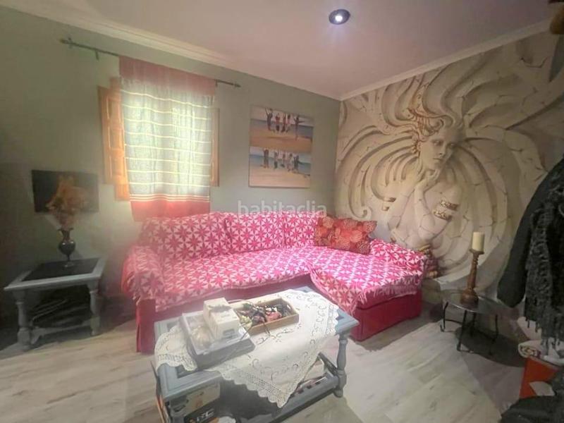 Foto bade125f-f387-4975-b3e9-649e1a2fc865. Chalet  de 4 dormitorios con piscina privada en todosol en Águilas
