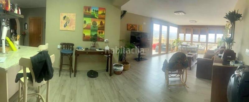 Foto d556f8f1-51dd-467d-b992-0f6ef04f6ad1. Chalet  de 4 dormitorios con piscina privada en todosol en Águilas