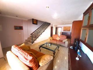 Dúplex a Puerto Lumbreras. Duplex con tres dormitorios y dos baños en puerto lumbreras, de