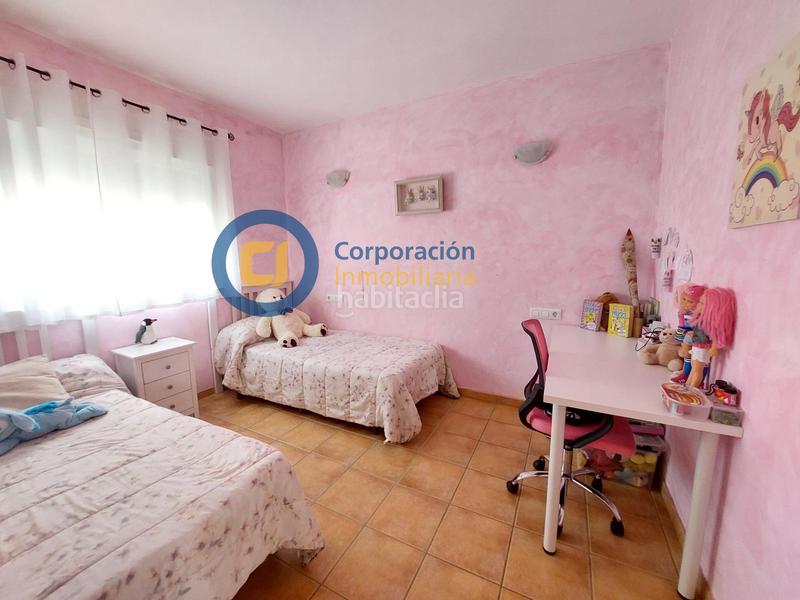 Foto 697d93f2-6ac8-4ac9-b31a-cec13ff96762. Chalet avec chauffage parking piscine dans La Hoya Lorca