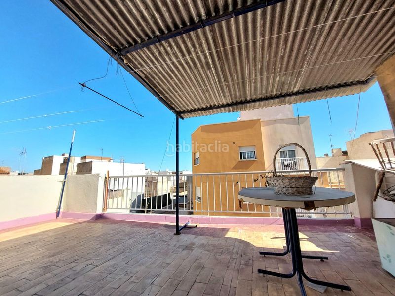 Foto fef233e2-f51a-4f87-b0bd-a9e12a5404b0. Casa amb calefacció a Casco Antiguo Águilas