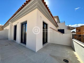 Apartament a San Mateo. Apartamento de 2 dormitorios con terraza  en el centro de lorca