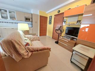 Apartament a El Rubial. Apartamento de 1 dormitorio en 2 linea de la playa de poniente