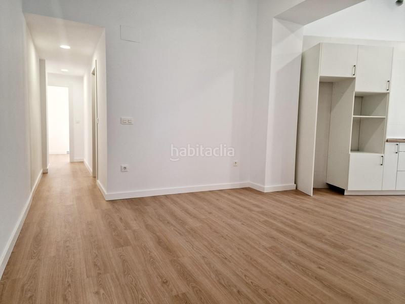 Foto 2d46f99d-51e0-4a18-ab5c-2edc7bb56813. Pis a Casco Antiguo Águilas