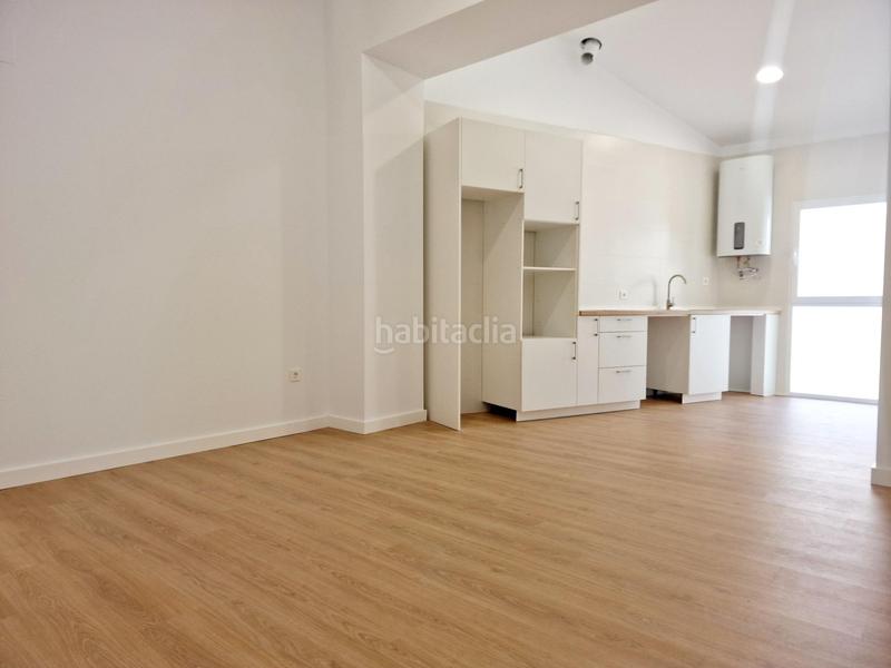 Foto fe7805ca-3643-470d-9e2a-d8b97471727e. Pis a Casco Antiguo Águilas