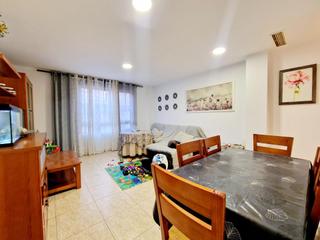 Appartement à Casco Antiguo. Piso céntrico de 4 dormitorios con terraza de 120m2