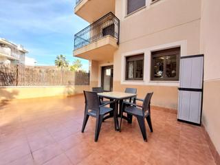 Apartament a Los Collados-Los Geraneos. Apartamento en planta baja con terraza y jardín, en los collados