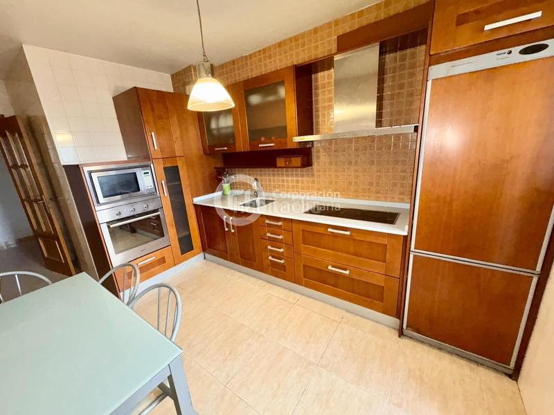 Foto 6d75966b-fe3c-4ab1-bb19-d6f6b3f2fe98. Appartamento con riscaldamento in San Mateo Lorca