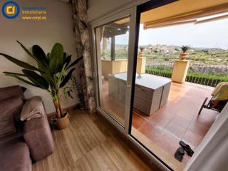 Apartament a Isla del Fraile. Vivienda con dos dormitorios, garaje, terraza y piscina comunita