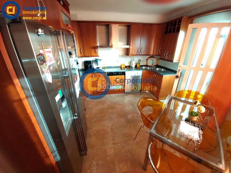 Foto 9eb5a7f5-9fa2-461b-82ce-c24cbb2afb9d. Duplex avec chauffage parking dans La Hoya Lorca