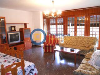 Piso en San Mateo. Piso con cuatro dormitorios y garaje en lorca centro de grandes