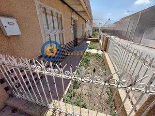 Maison à La Tova. Casa con ocho dormitorios en pedanias