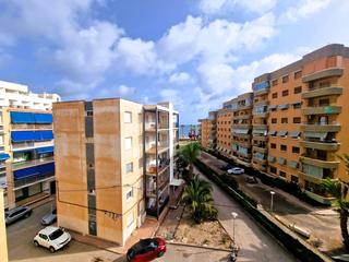 Apartament a Delicias. Apartamento de 1 dormitorio en 2 línea de las delicias con garaj
