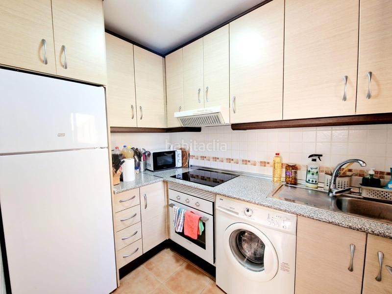 Foto 23c1b314-bc1b-4802-8096-5de74d56e2a9. Àtic amb calefacció aparcament piscina a Los Collados-Los Geraneos Águilas