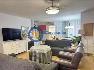 Dúplex en San José. Dúplex con tres dormitorios en san josé