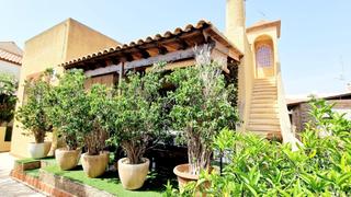 Chalet in Calabardina. Chalet de 2 dormitorios con chimenea y piscina comunitaria en ca