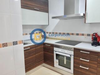 Etagenwohnung in Puerto Lumbreras. Piso con tres dormitorios y garaje en puerto lumbreras