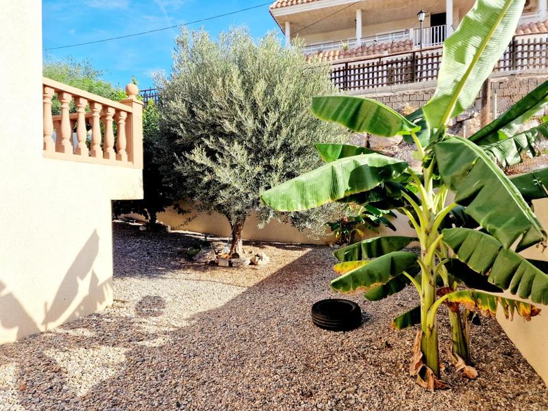 Foto 180532f3-cf7a-4e68-83bc-898aeb8acb56. Chalet  independiente de 4 dormitorios con amplia parcela en los geraneos en Águilas