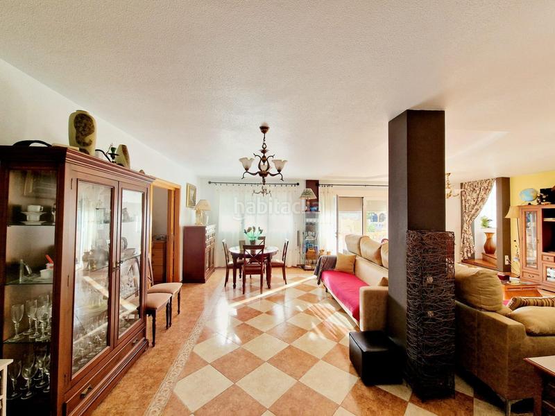 Foto 3ef275bd-3013-443b-9685-c6774caf4470. Chalet  independiente de 4 dormitorios con amplia parcela en los geraneos en Águilas