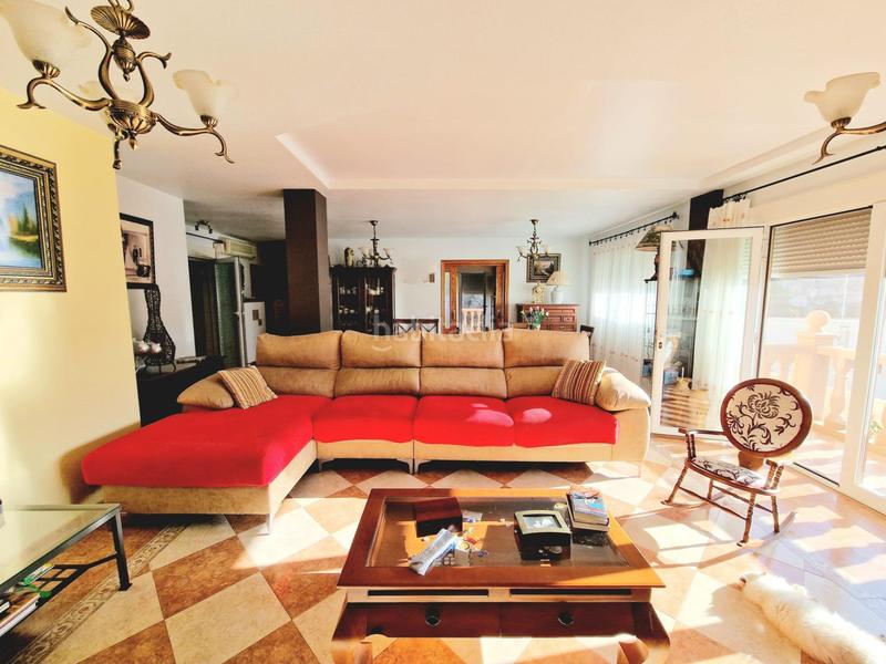 Foto 6ed23231-8903-47ee-9c6a-f35fcd6e8cf2. Chalet  independiente de 4 dormitorios con amplia parcela en los geraneos en Águilas