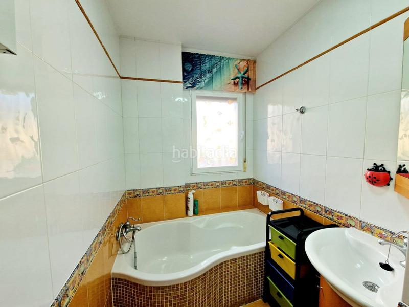 Foto dd08fd65-0b33-49ec-96bc-ec07a27a4a41. Chalet  independiente de 4 dormitorios con amplia parcela en los geraneos en Águilas