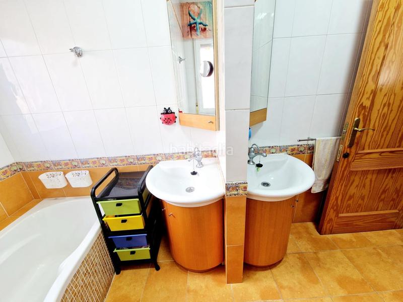 Foto ea259412-b0a6-4ea2-91fd-54e43883bf9d. Chalet  independiente de 4 dormitorios con amplia parcela en los geraneos en Águilas