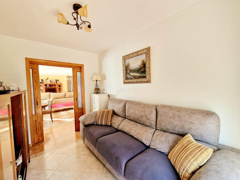 Foto fe8e7920-6bd2-4367-bba6-fa6bdddc1122. Chalet  independiente de 4 dormitorios con amplia parcela en los geraneos en Águilas