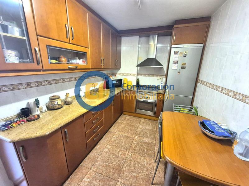 Foto 0897515a-3b95-42e6-ae21-3d16aeffff46. Pis amb aparcament a La Viña Lorca