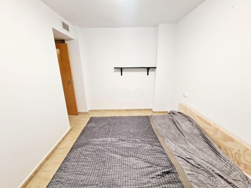 Foto b415daf8-d7ae-4efb-8a40-318f4744415b. Apartament amb calefacció a Casco Antiguo Águilas