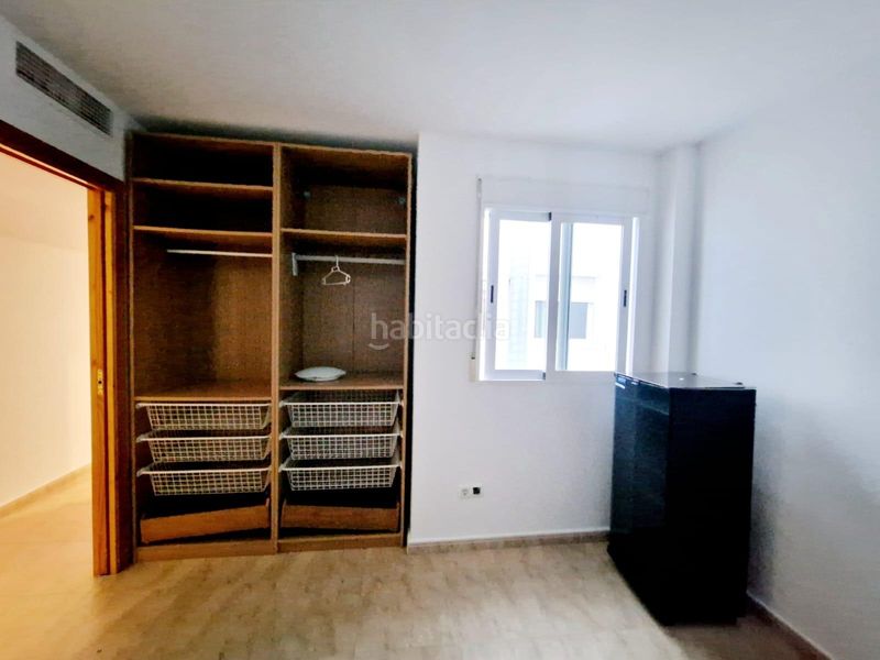 Foto c049d52e-e3c3-4328-af68-2e626dd0e65d. Apartament amb calefacció a Casco Antiguo Águilas
