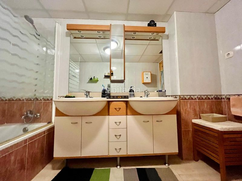 Foto 1a348d1c-3451-4f02-89a6-6e1585d9773e. Casa adossada a Casco Antiguo Águilas