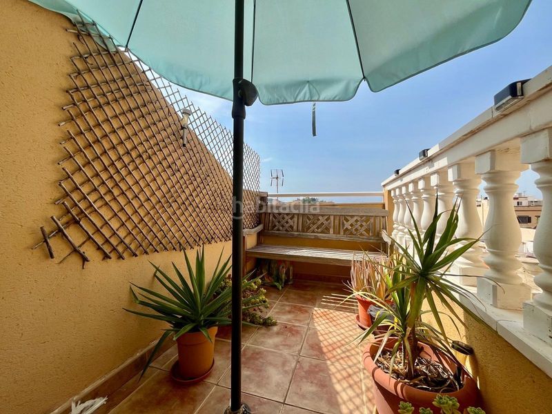 Foto a7e4d103-602e-4bdc-a013-5da87e62a90f. Casa adossada a Casco Antiguo Águilas