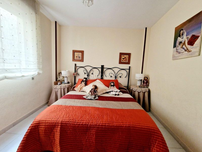 Foto 118b6f48-e692-4cc7-bf8b-1413219c4400. Pis a Casco Antiguo Águilas