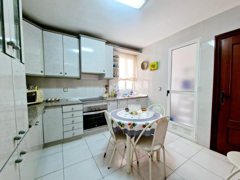 Foto 8cedb2cb-87aa-43c6-afd0-95be38ca99f6. Pis a Casco Antiguo Águilas