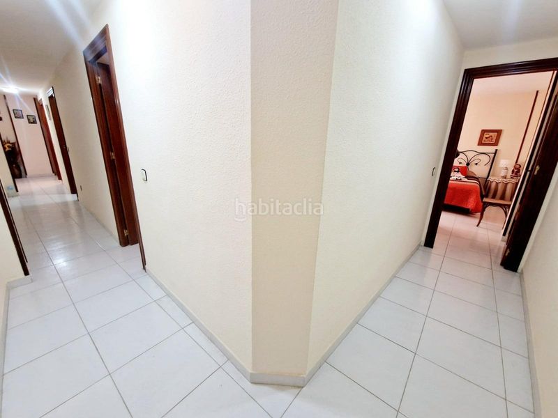 Foto c1a2b56f-85e1-44d2-9d9c-d2ce8b4f453c. Pis a Casco Antiguo Águilas