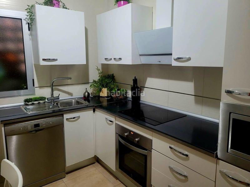Foto ac20a94a-c957-4c91-b75d-a8fcc841441d. Apartament amb aparcament a San José Lorca