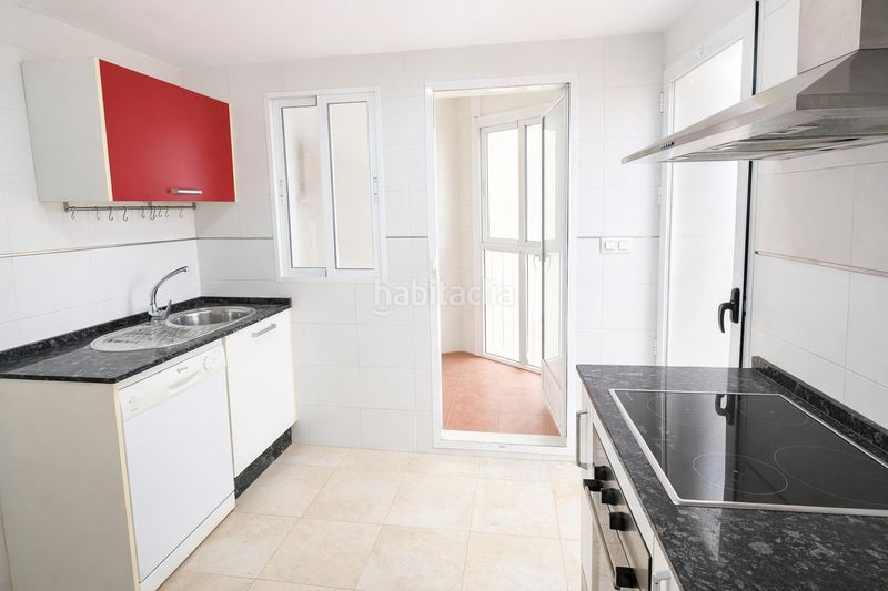 Foto 83d6f537-831b-437d-9d22-11585c15ea78. Àtic amb aparcament piscina a El Rubial Águilas