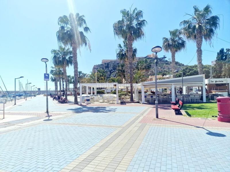 Foto c5657ee0-65ad-4770-bcfd-8cd2c38cdd93. Pis a Casco Antiguo Águilas