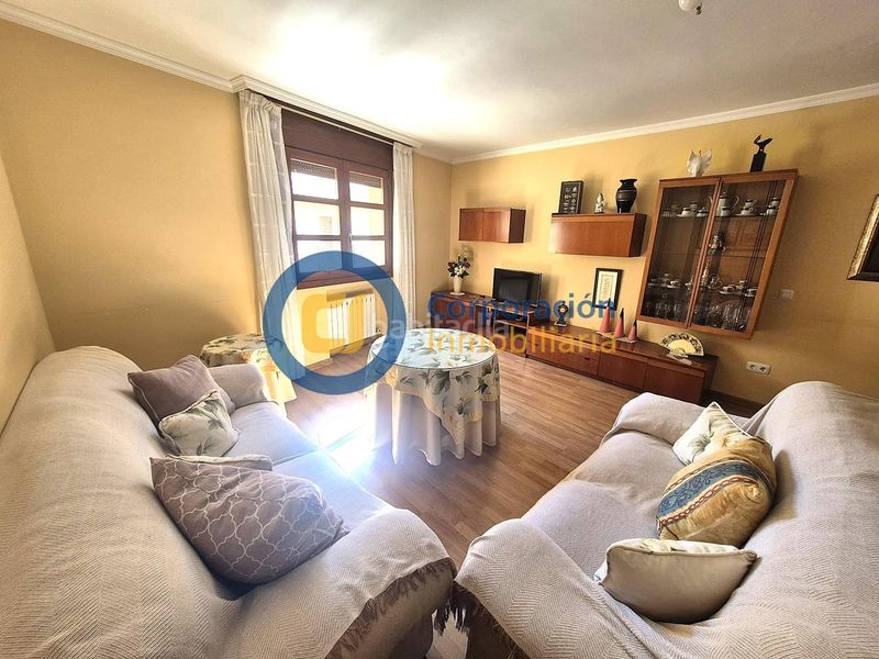 Foto f572cbd1-b926-4b50-a809-f8708a46e554. Pis amb aparcament a San Mateo Lorca