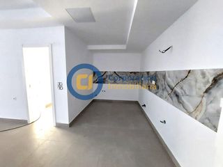 Flat in Los Ángeles - Apolonia. Piso con tres dormitorios en los angeles