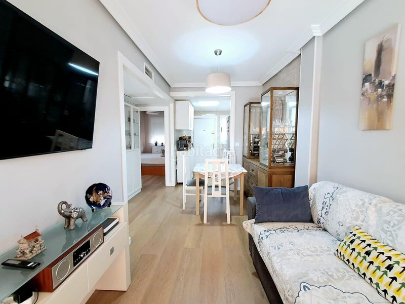 Foto 18d02ce9-3cd4-4d90-8895-6dfe96972b2d. Apartament amb calefacció aparcament piscina a Los Collados-Los Geraneos Águilas