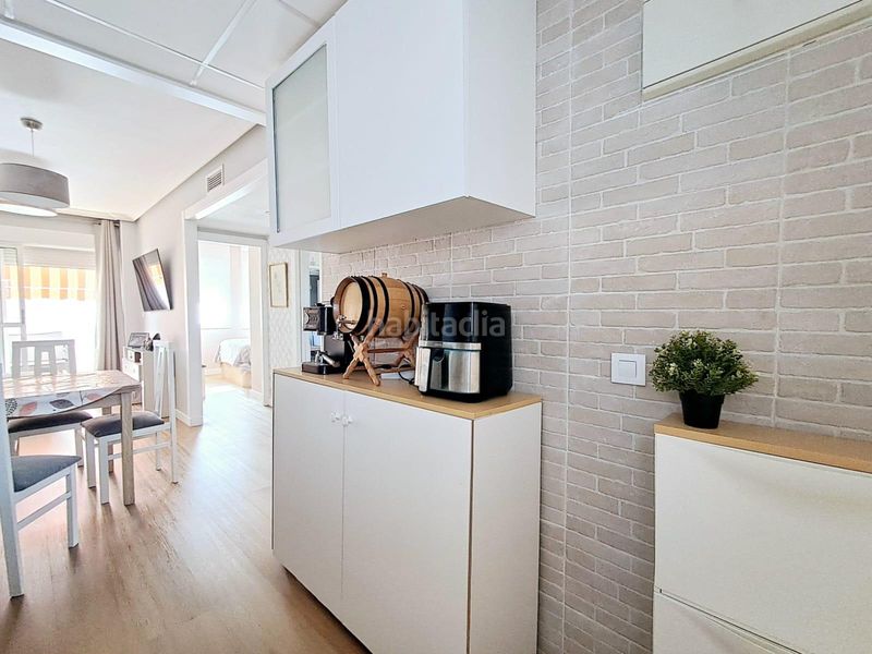 Foto a6c96357-cb7f-46bb-9d98-fc0786d33236. Apartament amb calefacció aparcament piscina a Los Collados-Los Geraneos Águilas